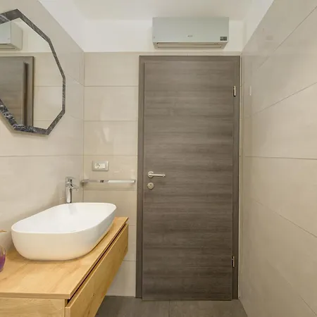 Lavanda Maslina - New Luxury